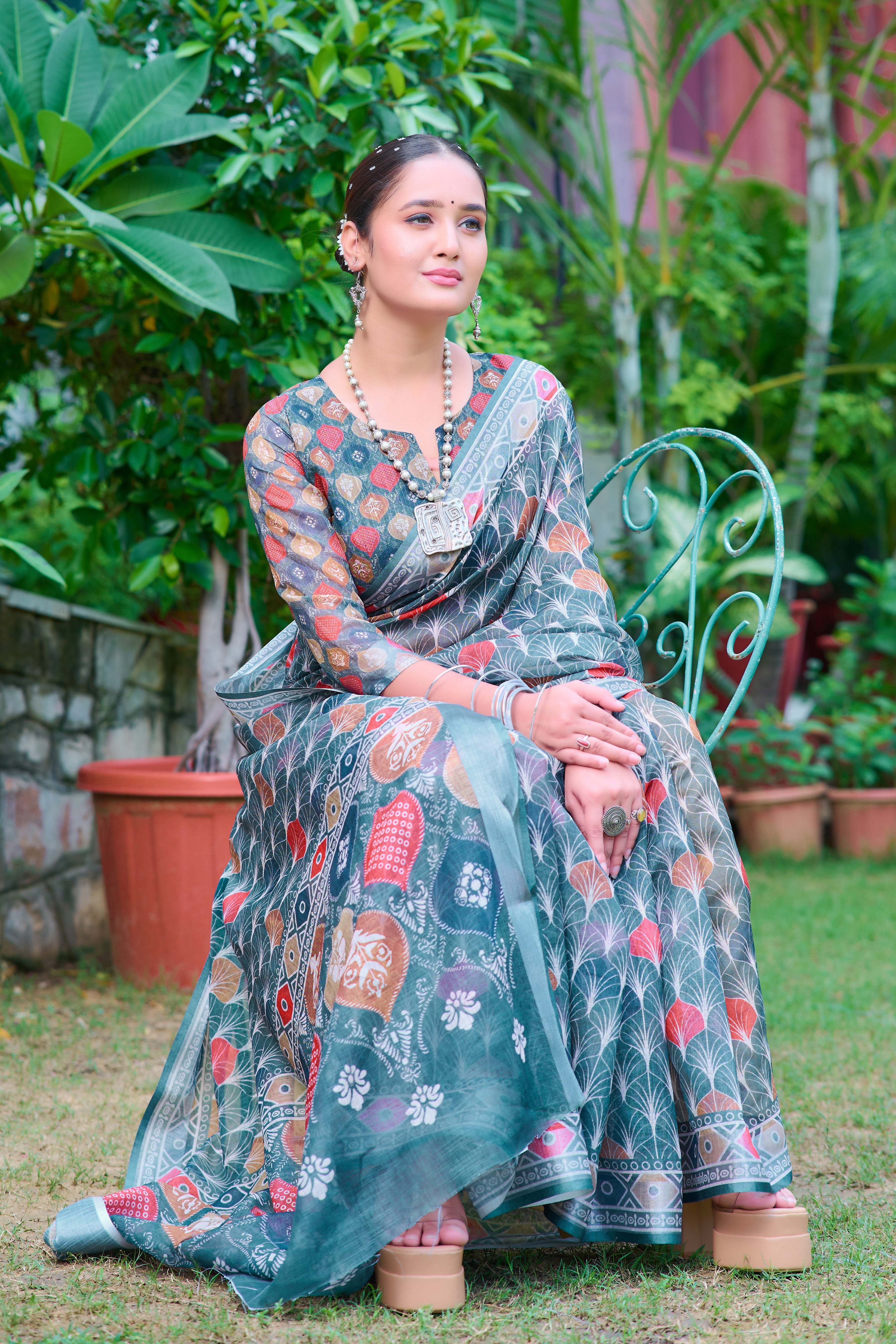 Women's Linen Cotton Traditional Saree