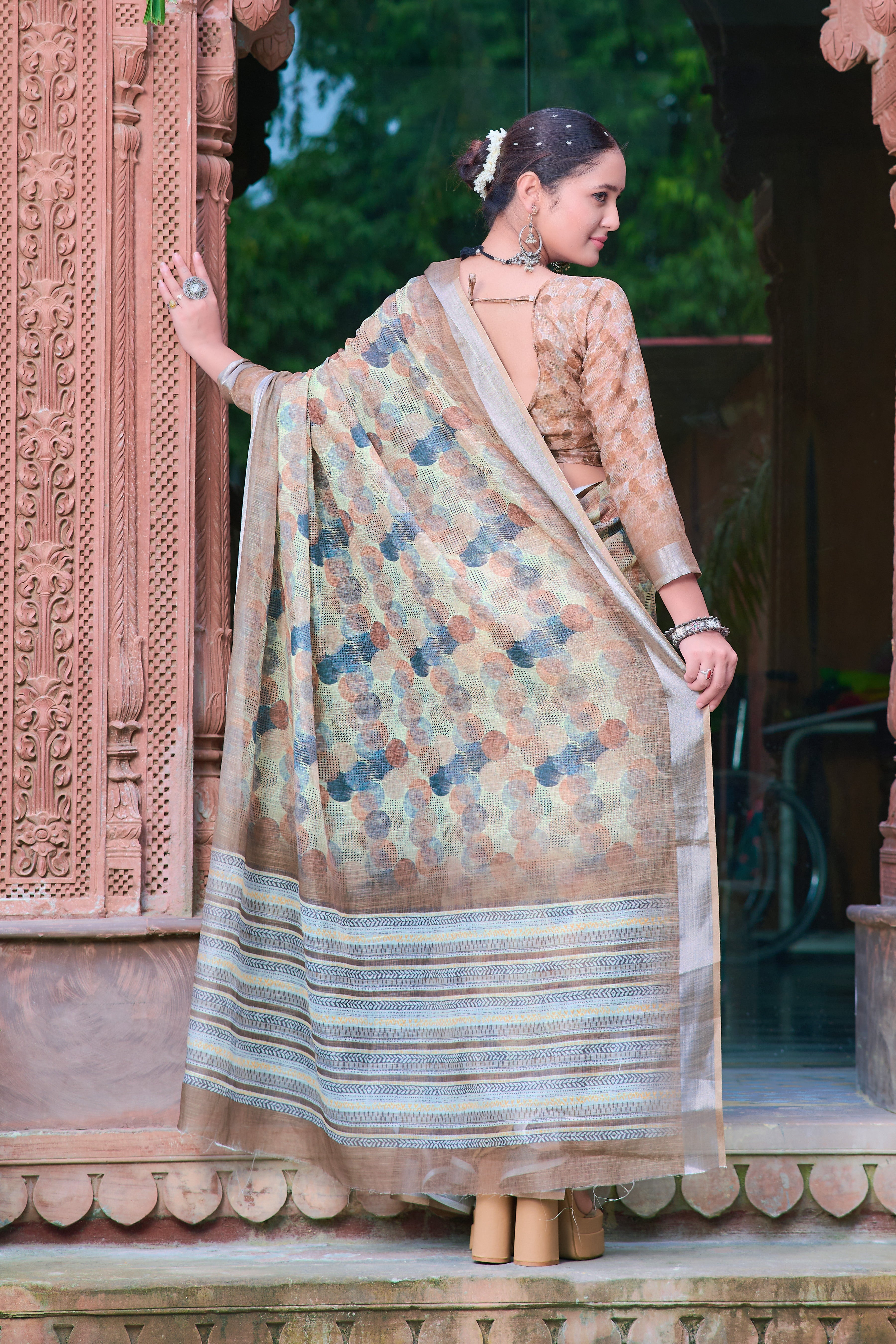 Women's Linen Cotton Traditional Saree