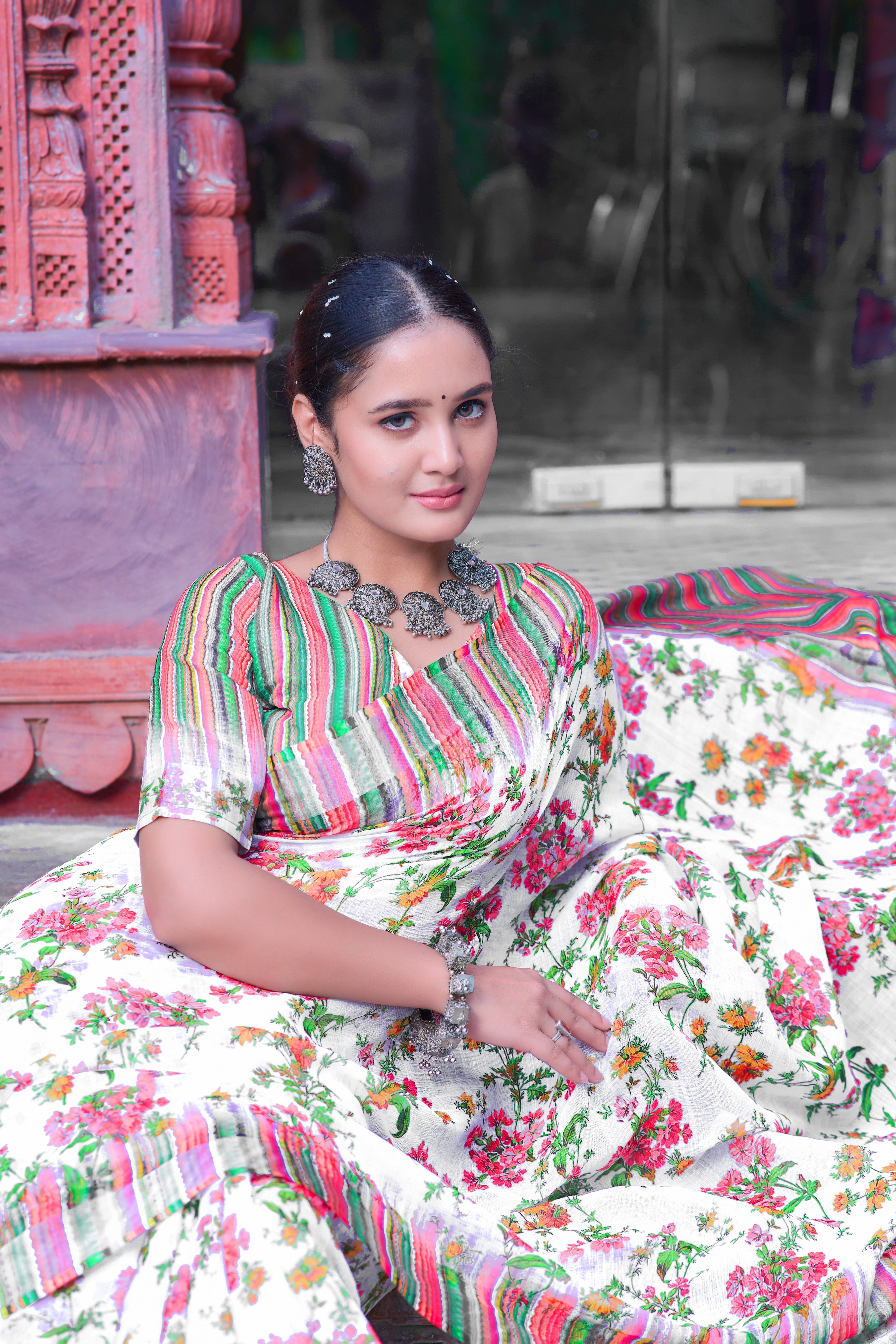 Women's Linen Cotton Traditional Saree