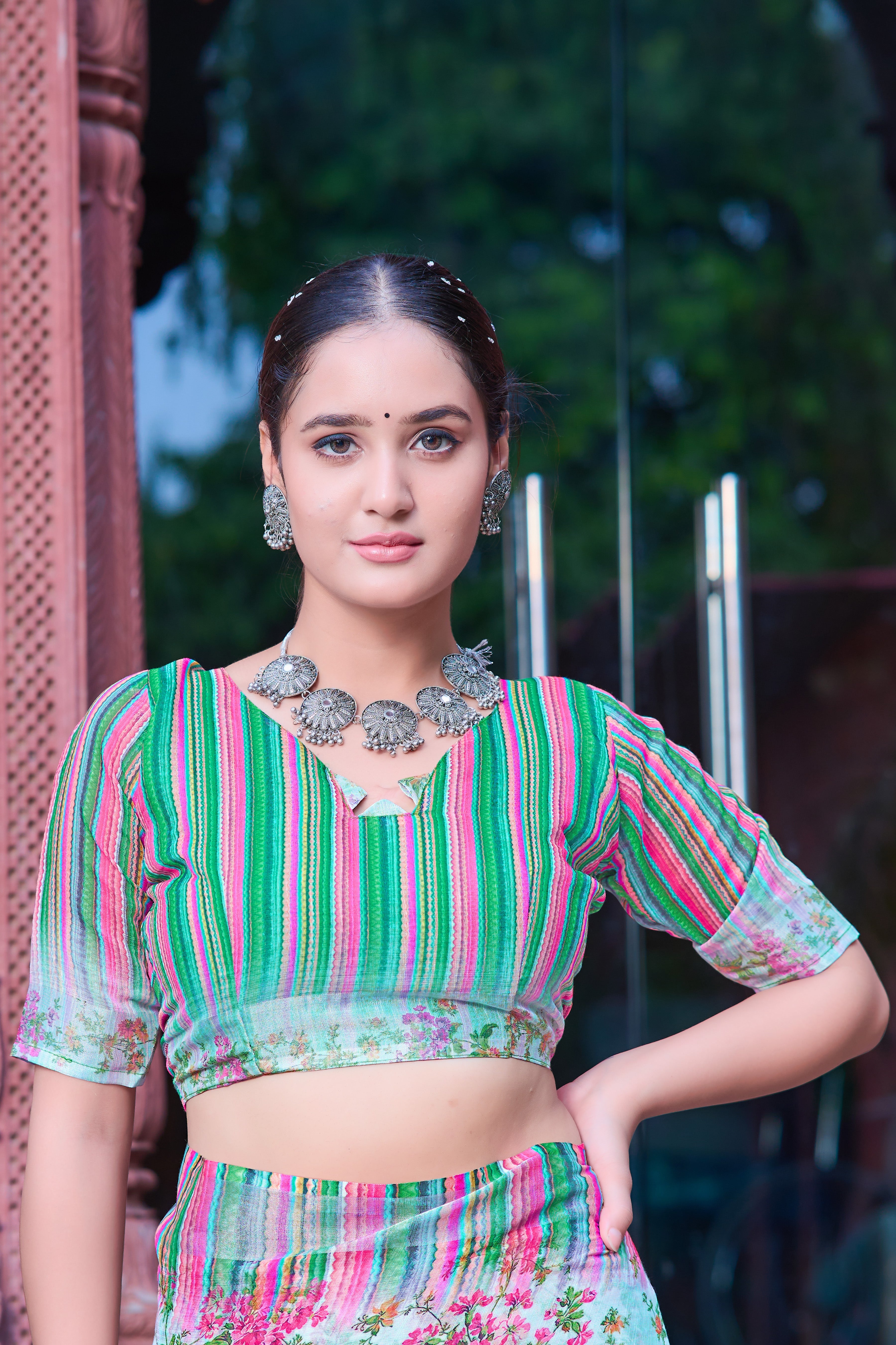 Women's Linen Cotton Traditional Saree