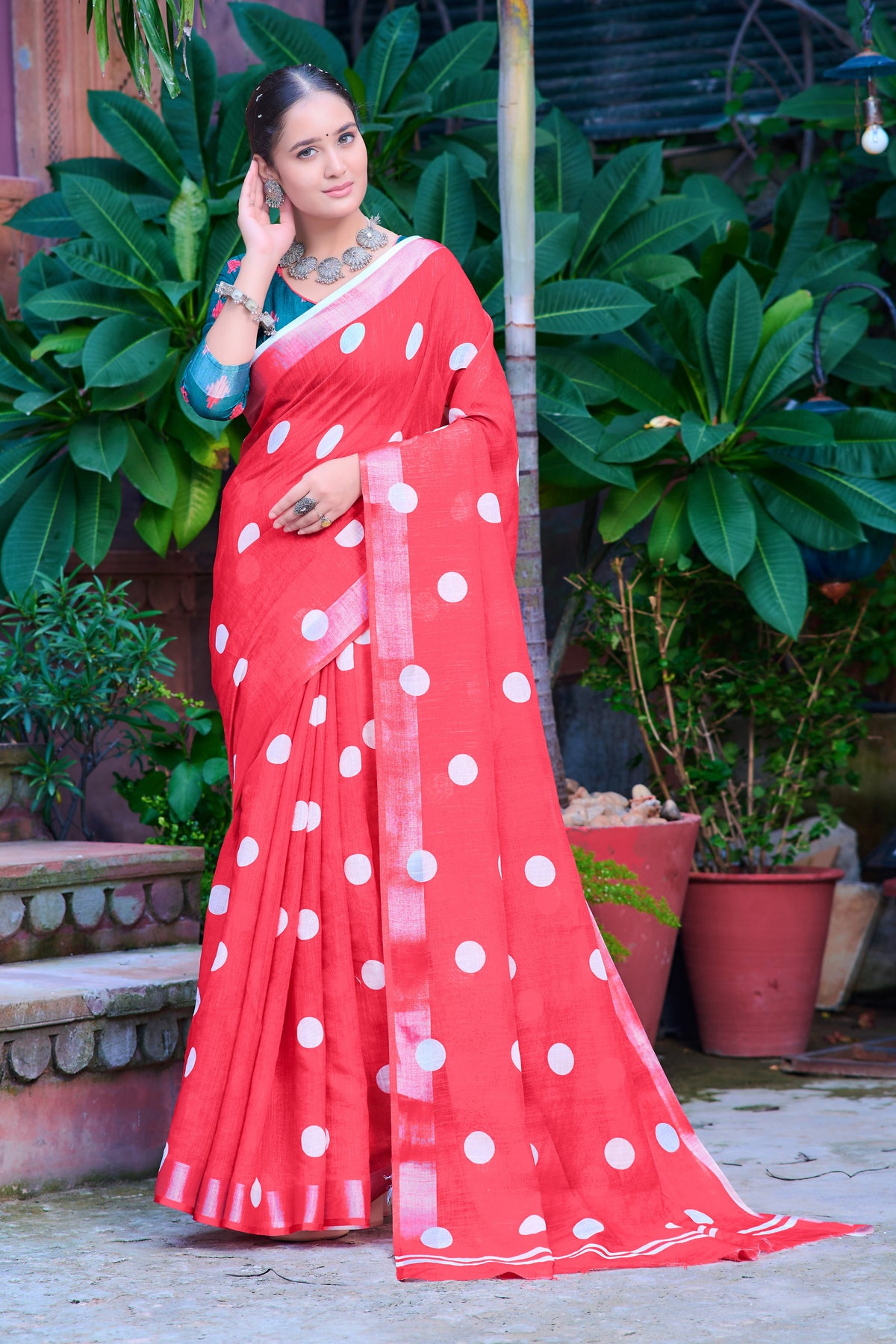 Women's Linen Cotton Traditional Saree