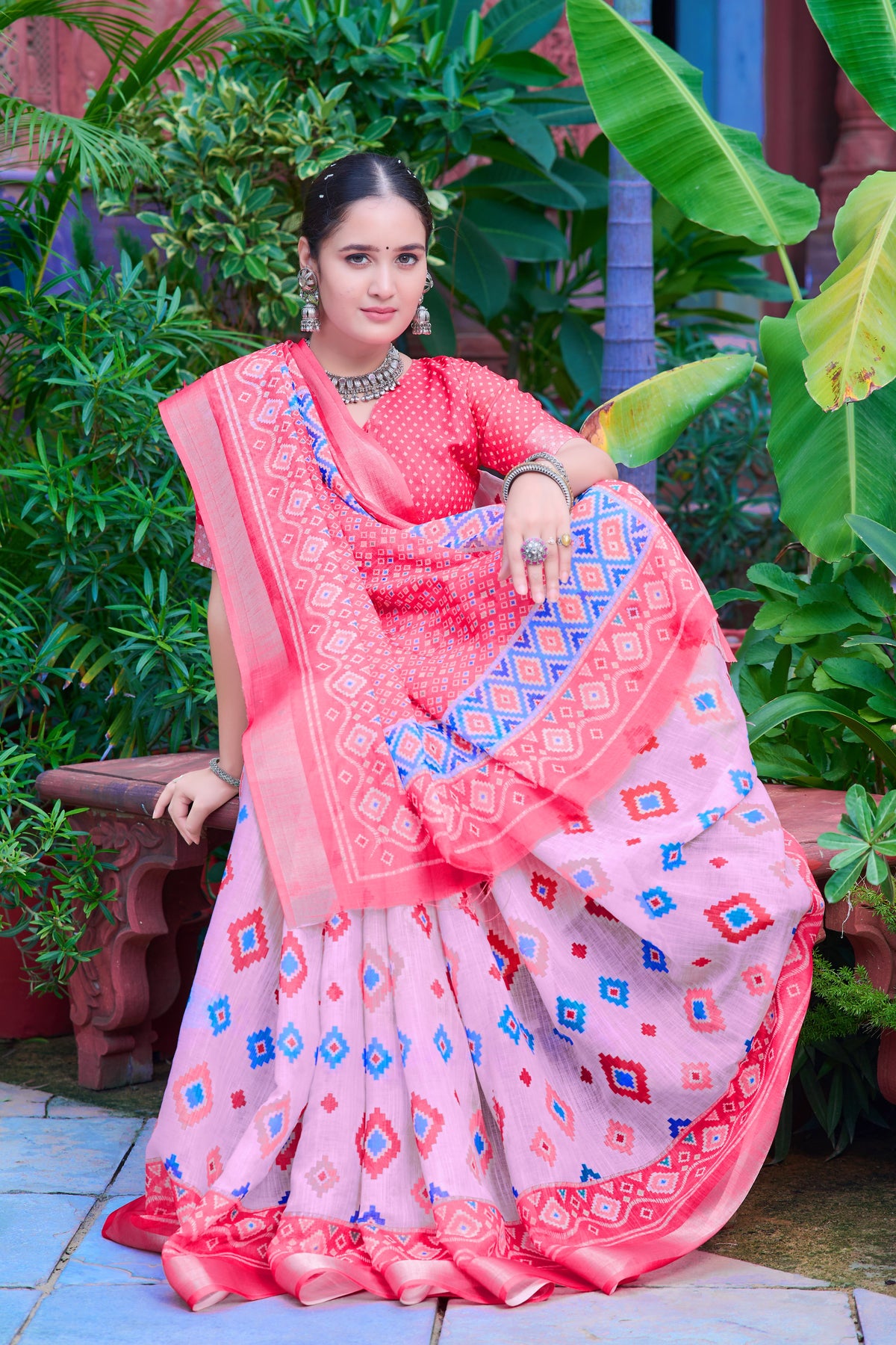 Women's Linen Cotton Traditional Saree