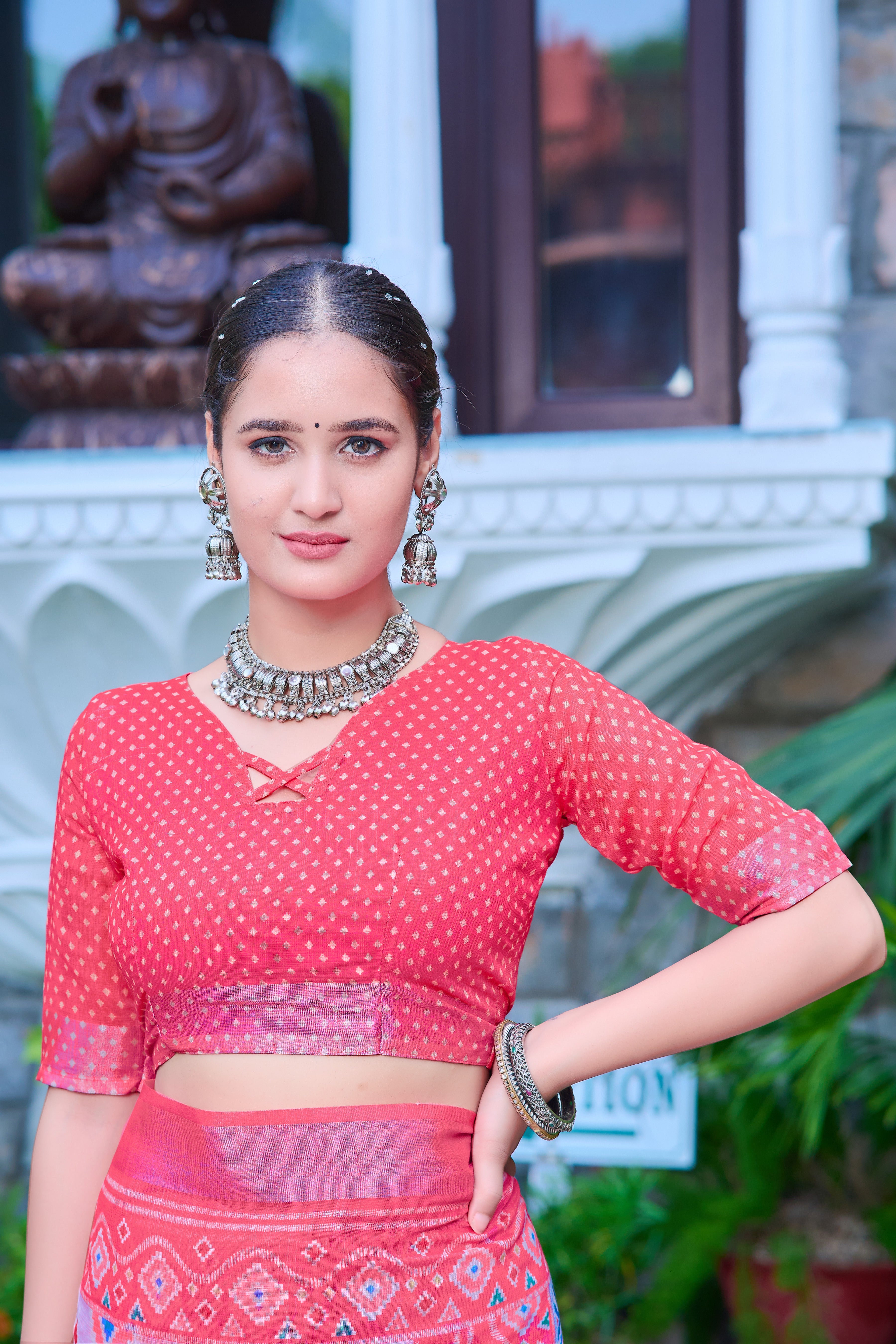 Women's Linen Cotton Traditional Saree