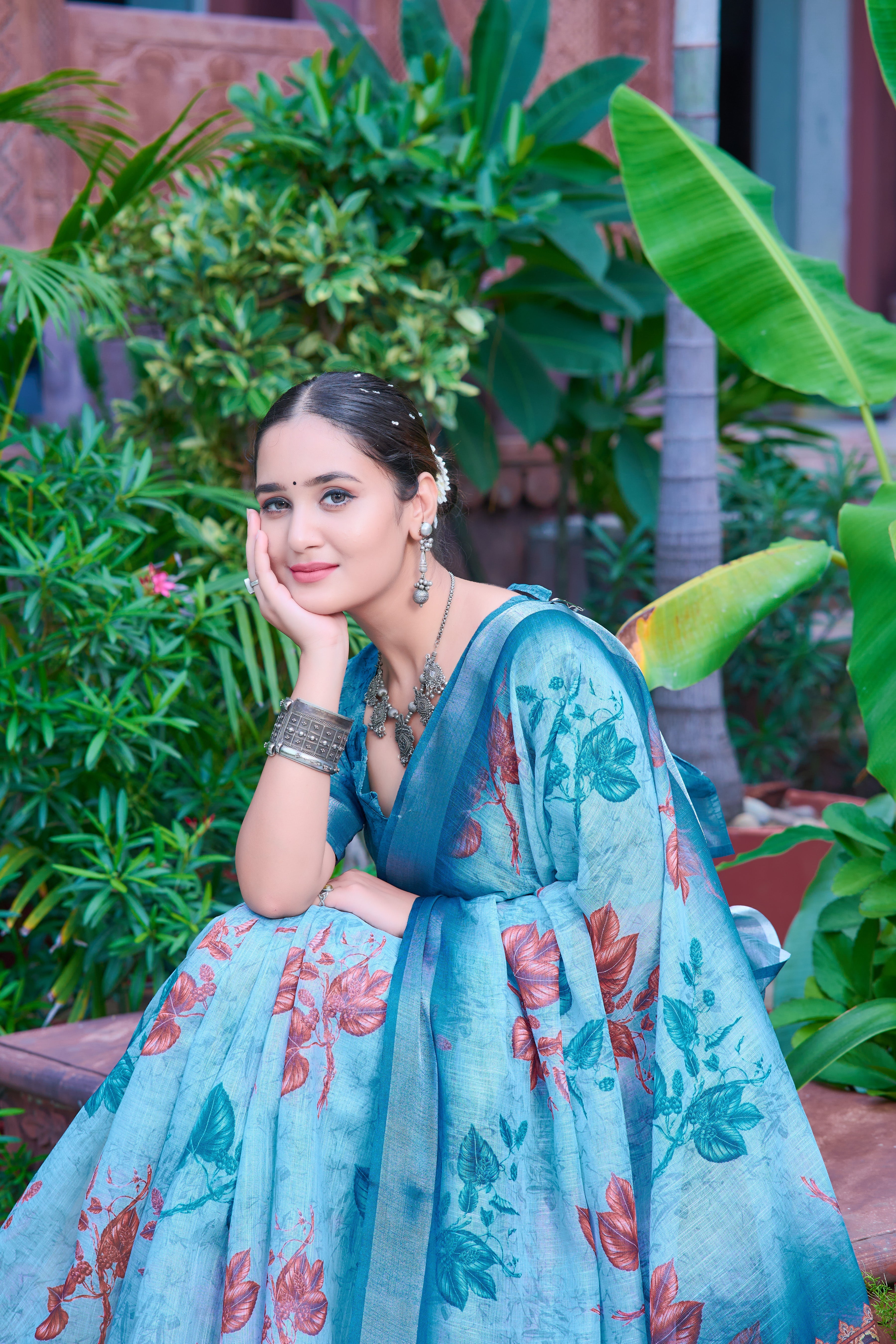 Women's Linen Cotton Traditional Saree