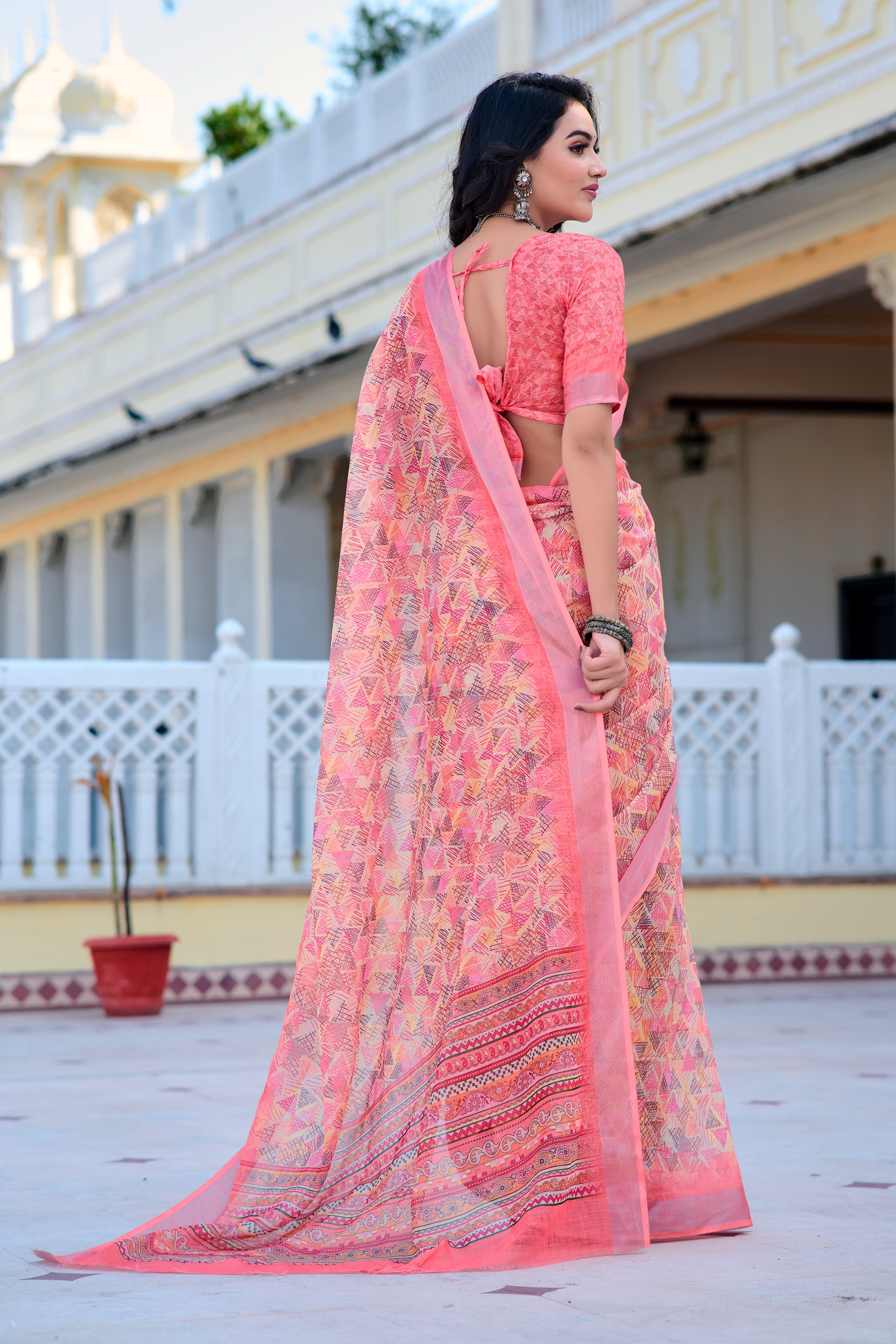 Women's Linen Cotton Traditional Saree
