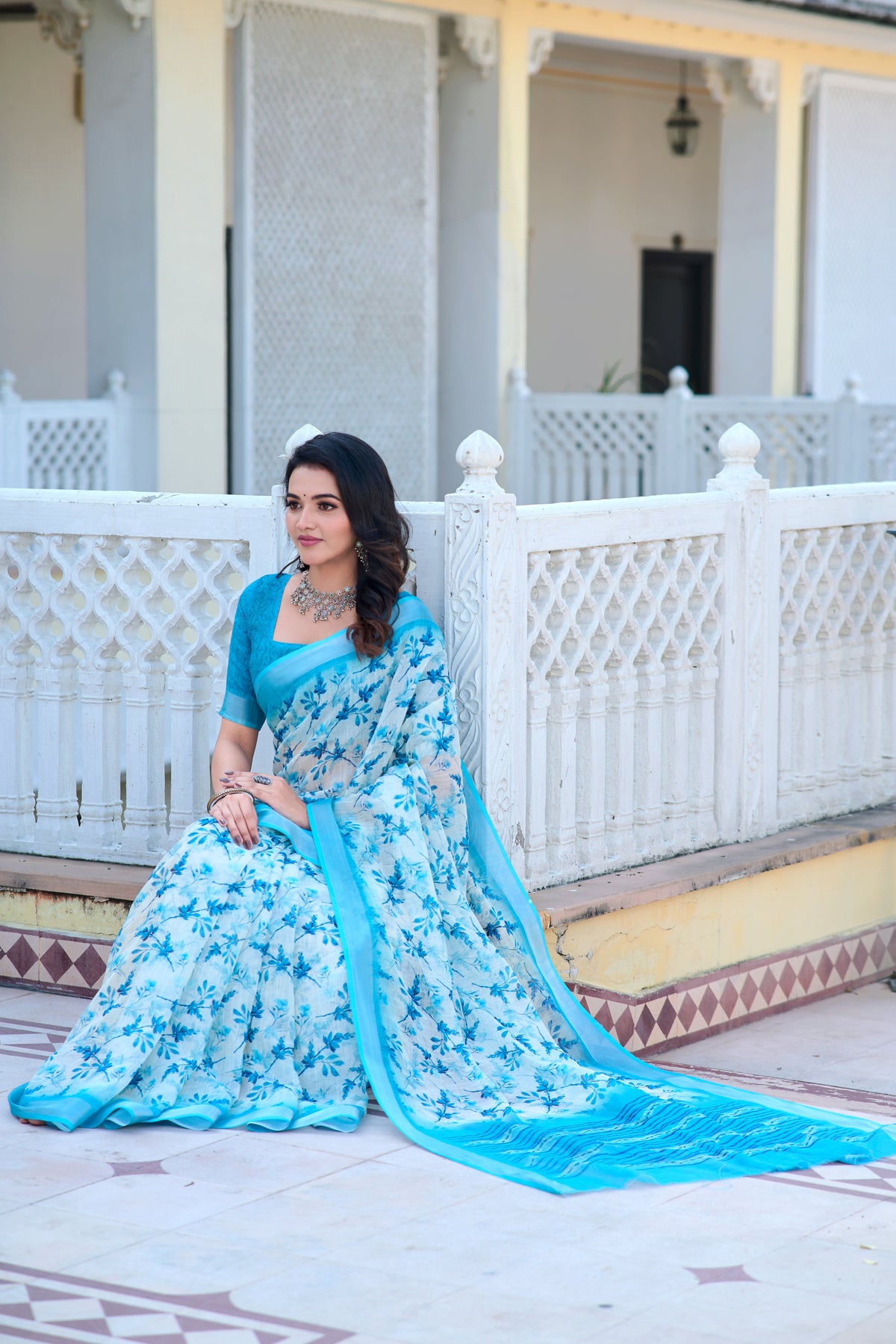 Women's Linen Cotton Traditional Saree