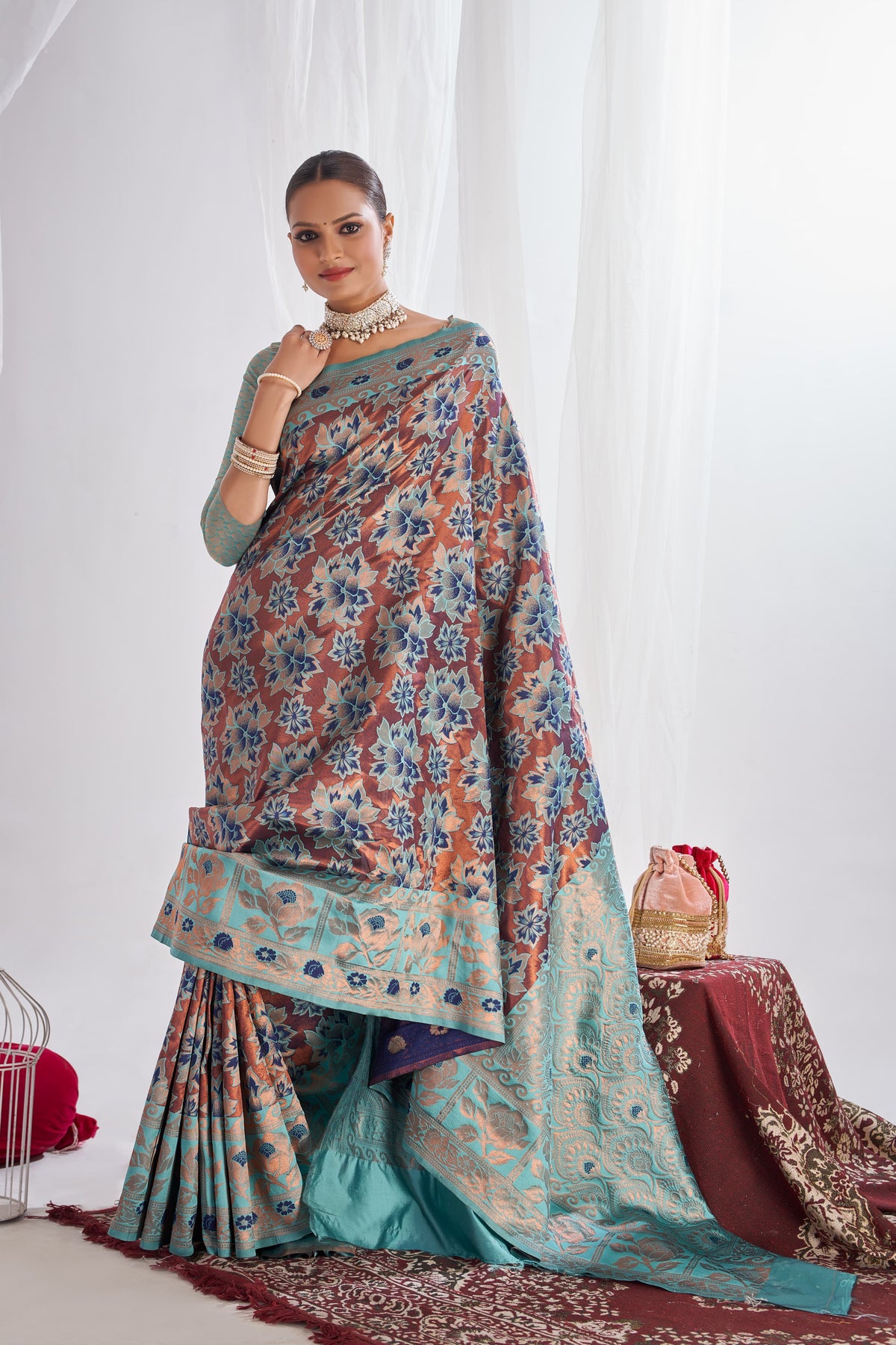 Women's Kanjivaram Soft Pure Silk Banarasi Sarees