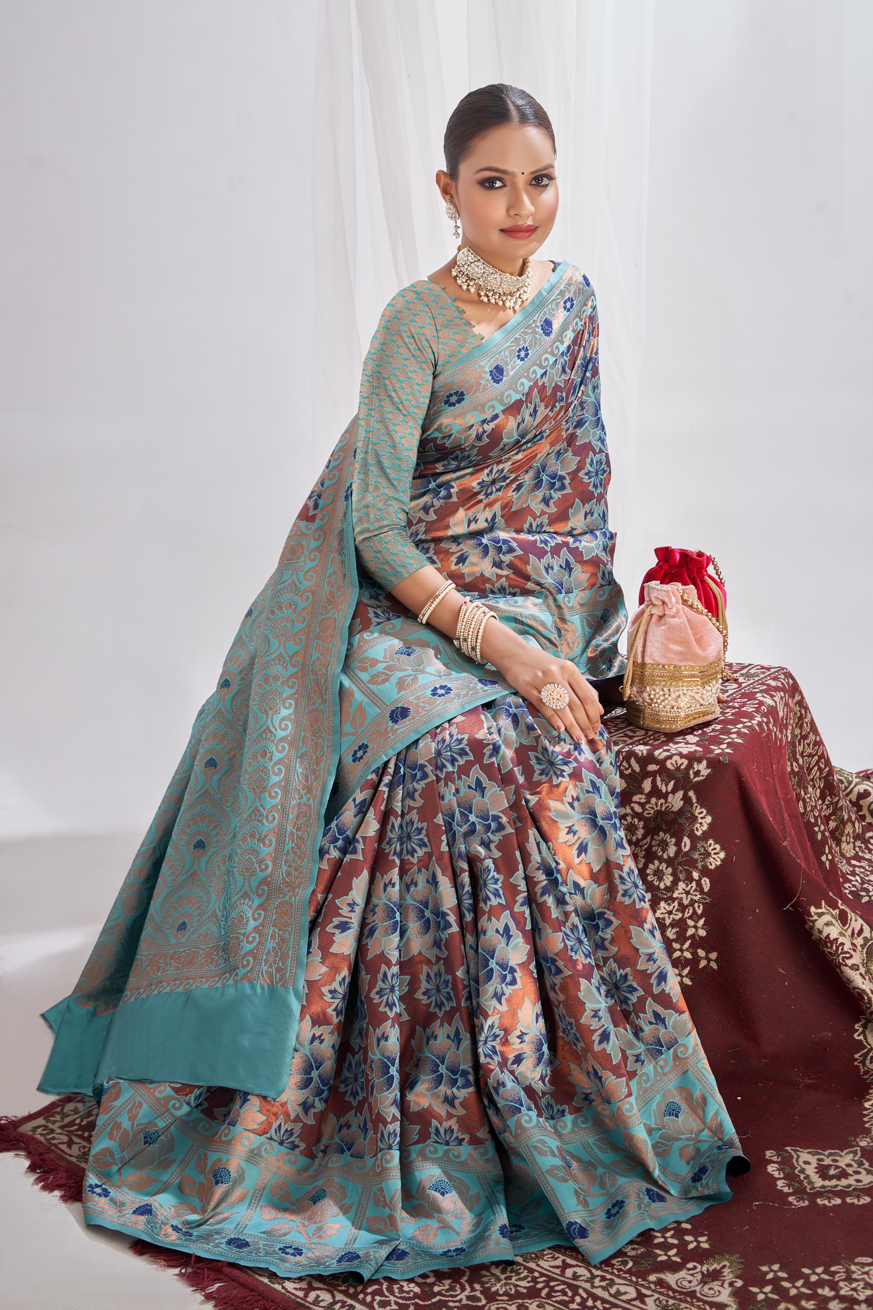 Women's Kanjivaram Soft Pure Silk Banarasi Sarees
