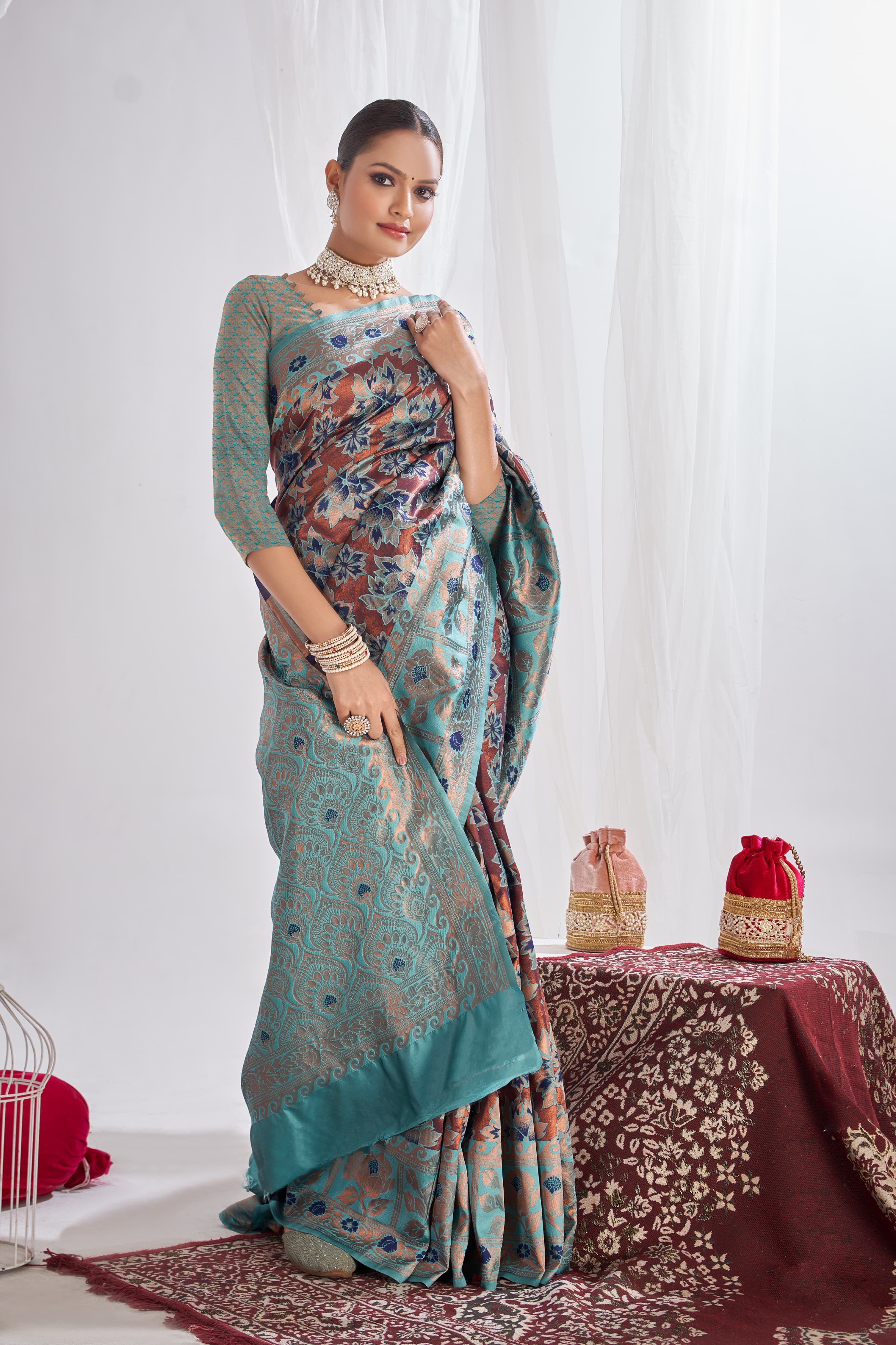 Women's Kanjivaram Soft Pure Silk Banarasi Sarees